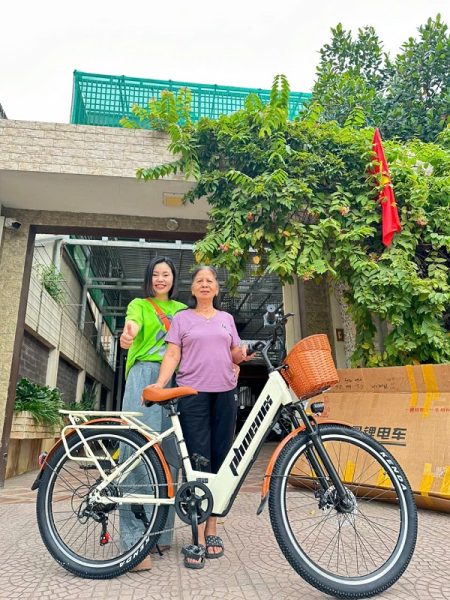 Xe đạp trợ lực điện Phoenix C1 - Món quà tặng mẹ ý nghĩa 32 Xe đạp trợ lực điện Phoenix C1 - Món quà tặng mẹ ý nghĩa