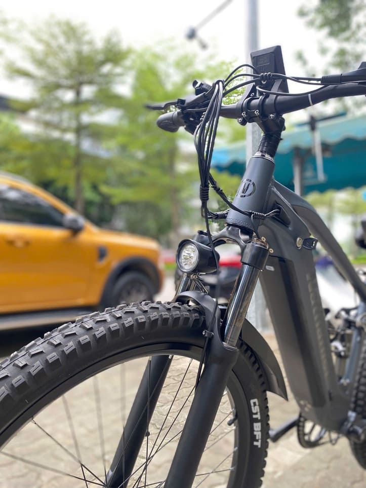 Xe đạp điện trợ lực Nathaniel 3 xe dap tro luc dien nathaniel 5