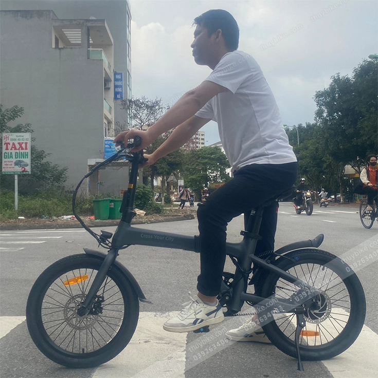 Xe Dap Dien Ado A20 Lite Thuybike (9)